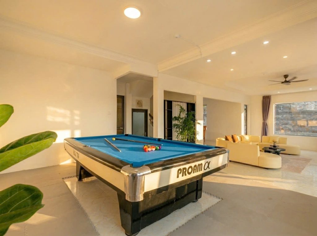 Villa view biển 86 Trần Phú